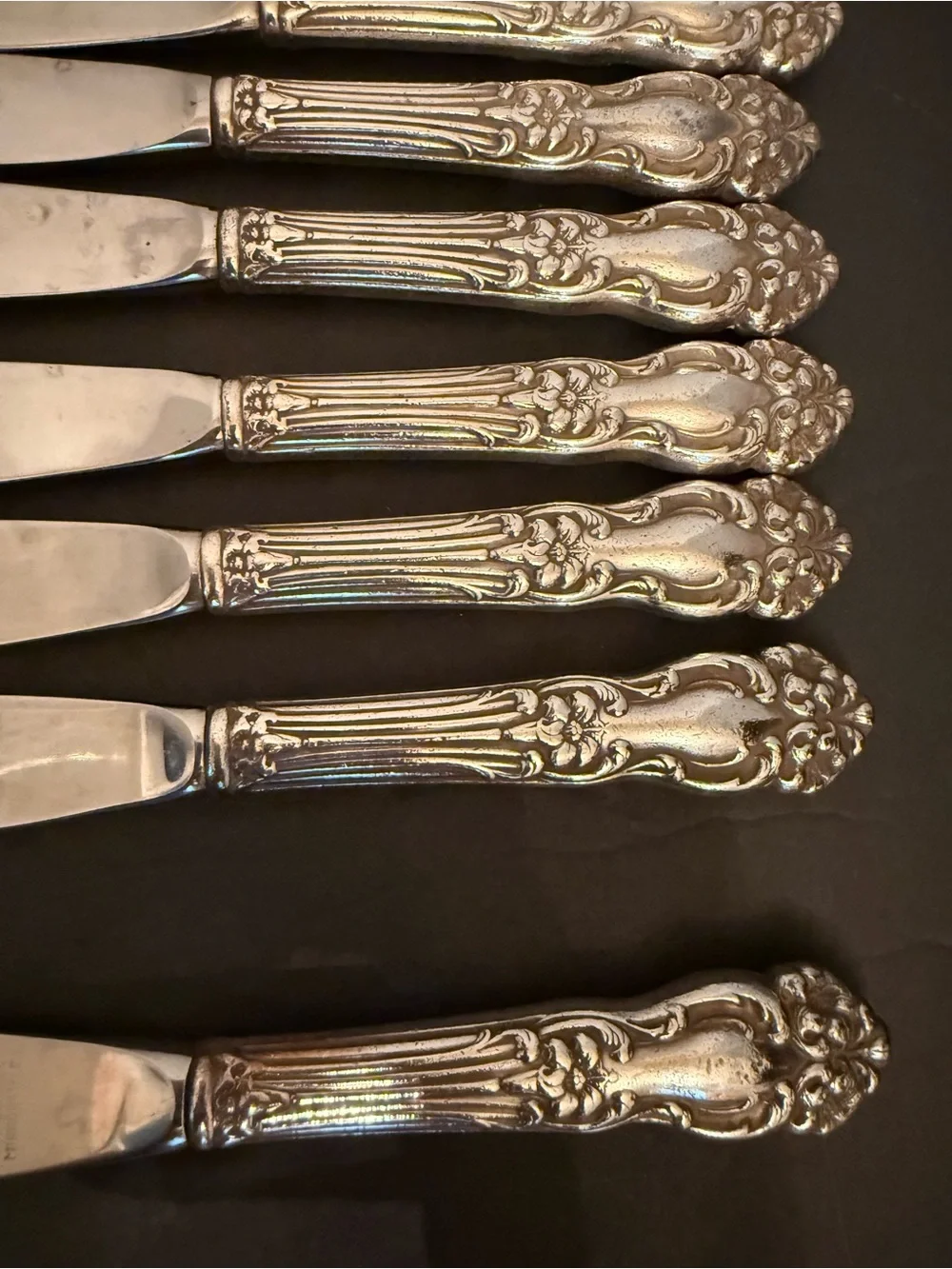 Reed & Barton Silver Ornate Dinner Knives - Set of 7